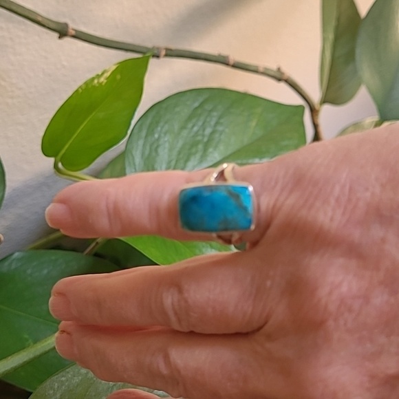 Jewelry - Blue Mojave Turquoise ring in Solid Sterling silver 925. Size 5.5